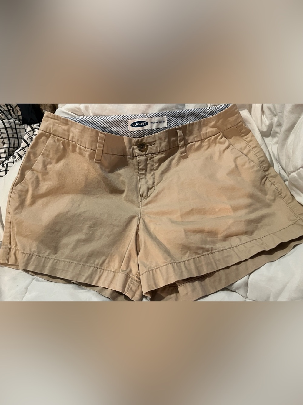 Women’s Old Navy Everyday Short - Tan